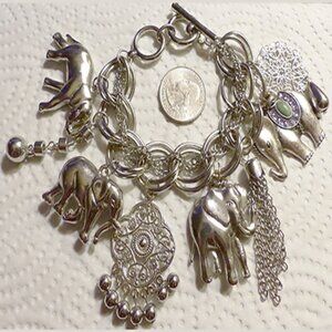 Minty Double Link Silvertone Huge Chunky Cha Cha Charm Bracelet Elephants Theme